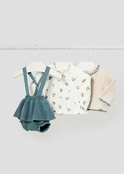 Mayoral Newborn Girls Complete Knit Set with Accessories